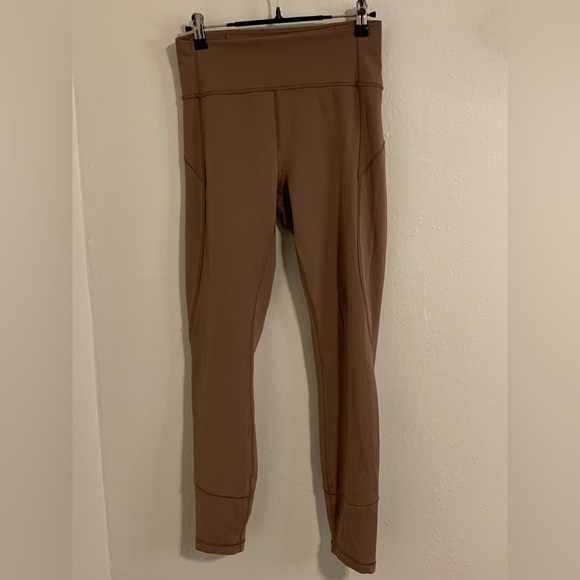 Lululemon In Movement Everlux Tight - Picture 3 of 7